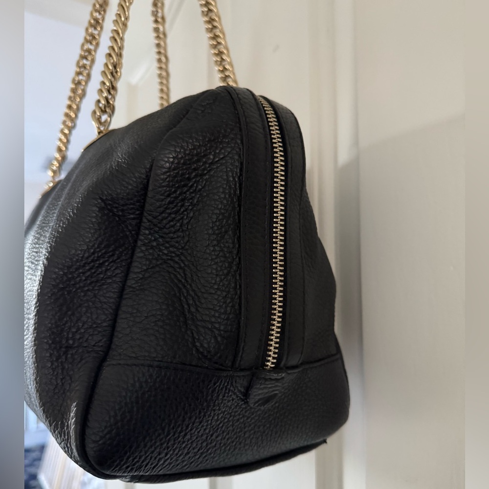 Versace Collection, soft black pebbled leather, gold hardware, zipper closure - Picture 4 of 14